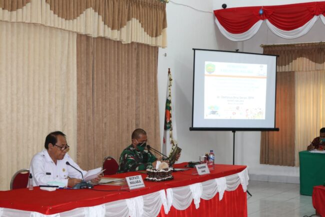 Malaka bupati sbs pimpin rapat new normal