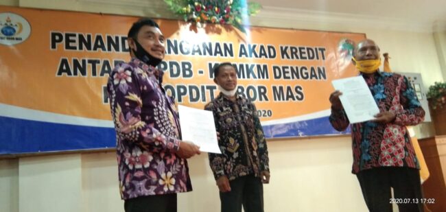 Maumere obor mas