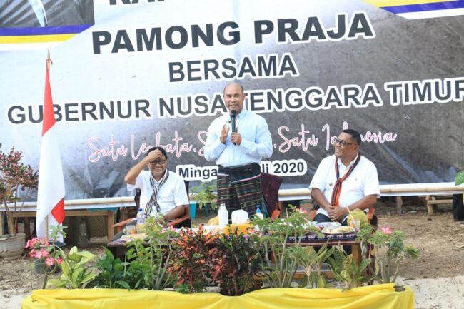 lembata kunker gub di pantai mingar