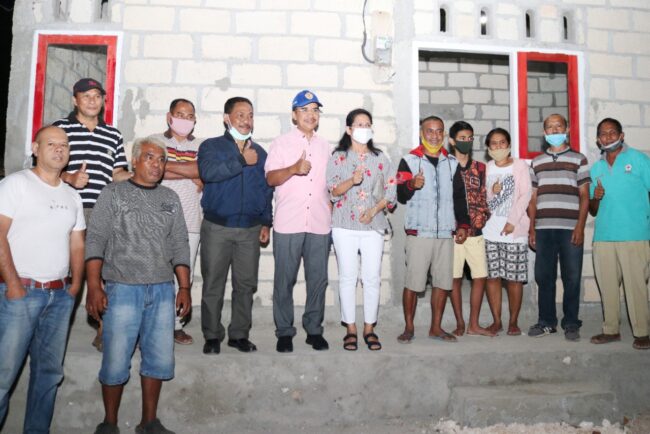 Kota Kupang bedah rumah2