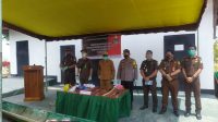 Lembata kejari musnahkan barang bukti