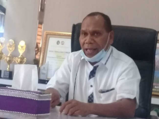alor Bupati Amon Djobo