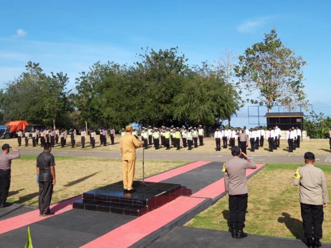 ende polisi naik pangkat