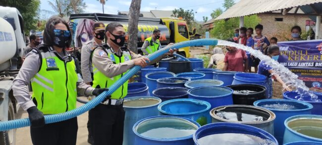 lembata bagi air ile api