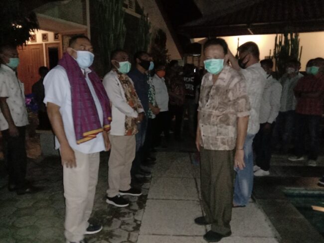 Lembata Bupati Sunur dan Anton Hadjon