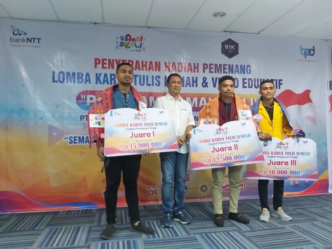 NTT Bank NTT serahkan hadiah ramai skali