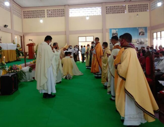 TTU tahbisan imam baru