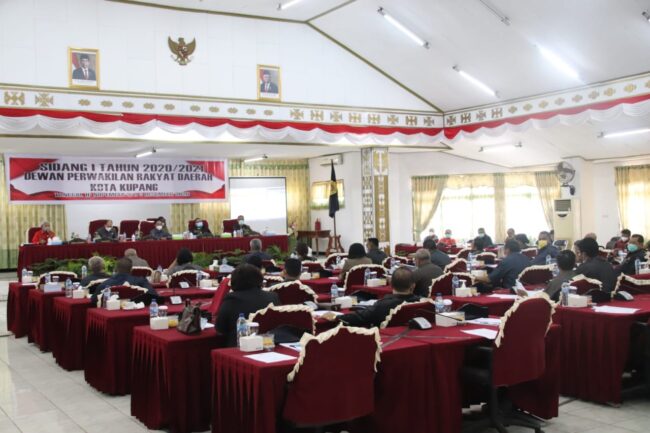 Kota Kupang Sidang Tertunda