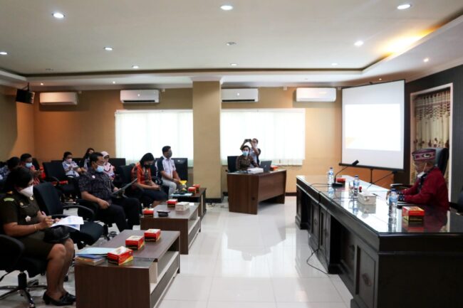 kota kupang hari aids