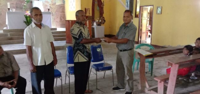 Lembata golkar bantu ternak