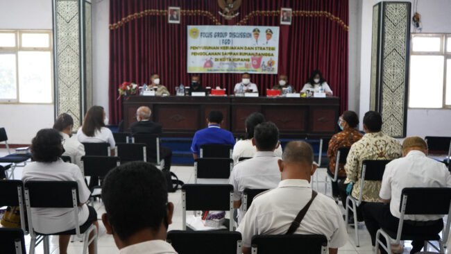 Kota Kupang FGD Sampah