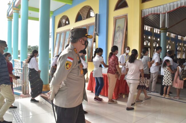 Mabar kapolres pantau gereja