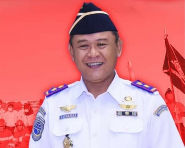 kepala bandara waingap ketut gunarsa