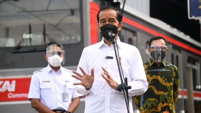 presiden jokowi di stasiun bogor