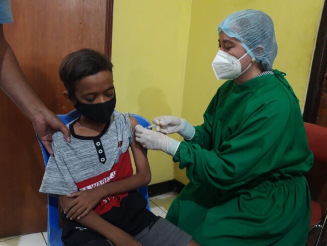 Kota kupang remaja vaksin