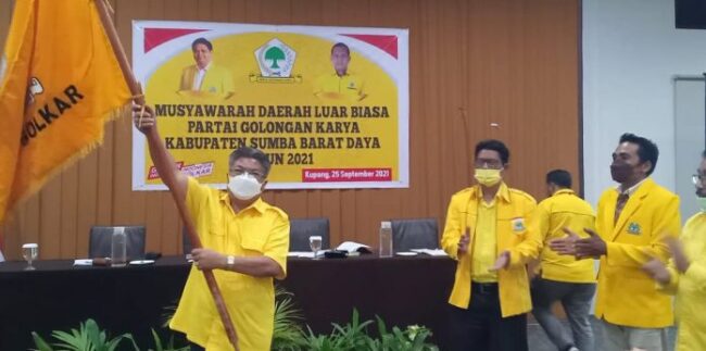 Umbu Sasa Pimpin Golkar SBD