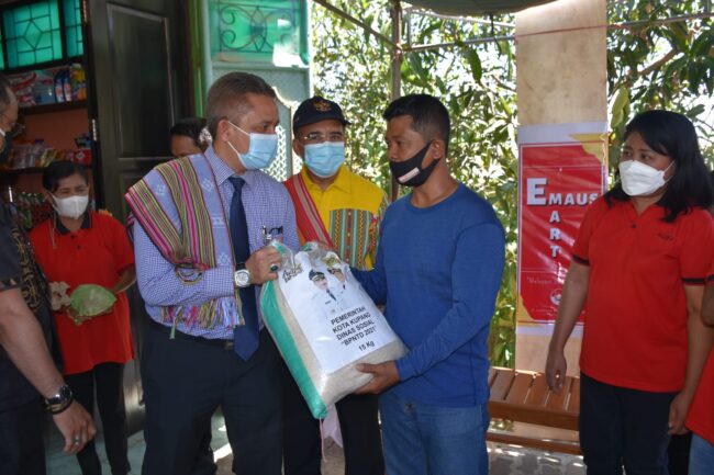 Kota Kupang bantuan PKM