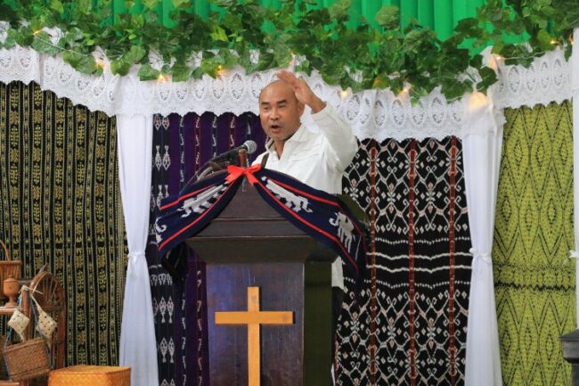 NTT Gub resmikan gereja