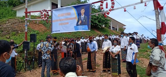 mabar warga mengadu bupati