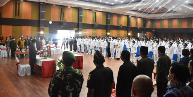 manggarai lantik kades