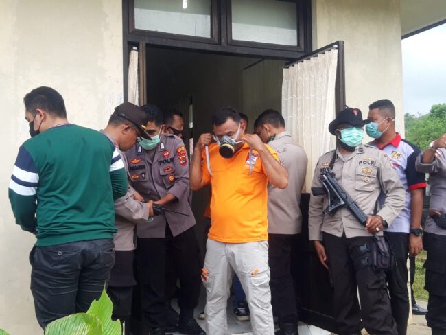 sumteng otopsi mayat