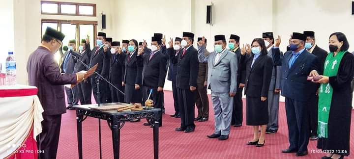 smba barat pelantkan pejabat
