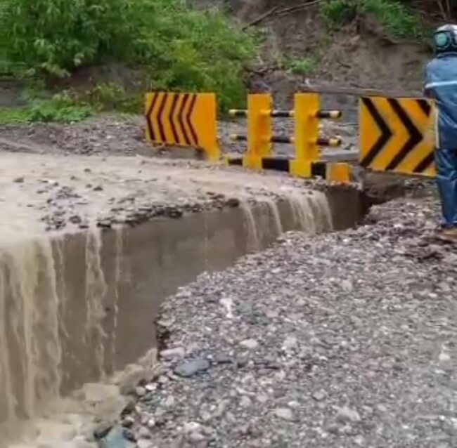TTU jembatan putus