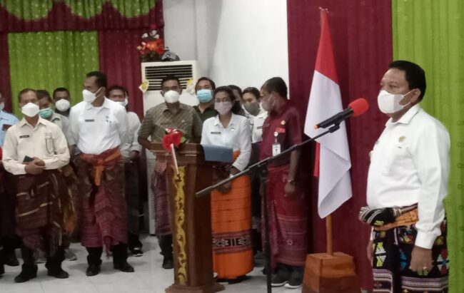 malaka serahkan sk cpns