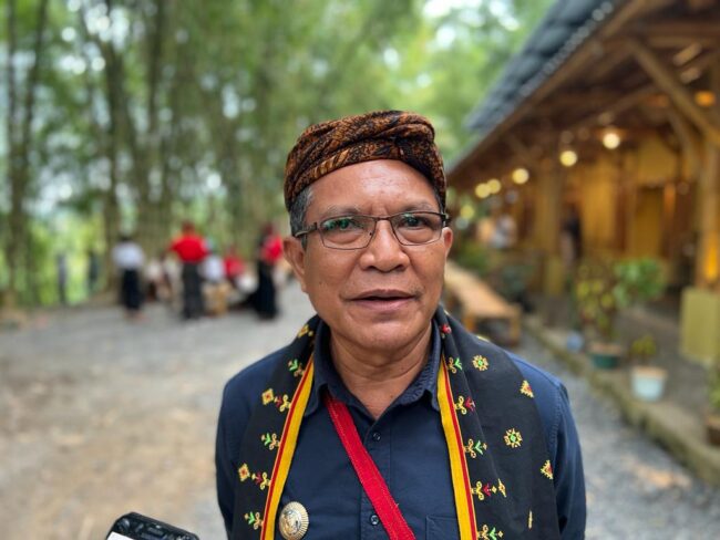 bupati nagekeo1