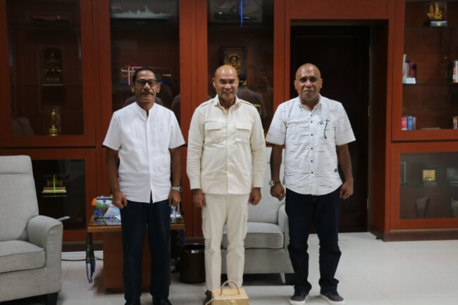 gubernus putra lembata