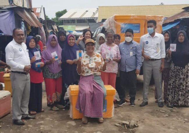 lembata bantuan penjul ikan