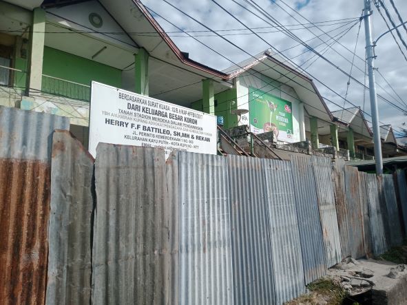 dprd kota kupang stadion merdeka2