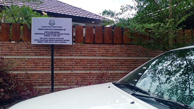 kupang sita rumah