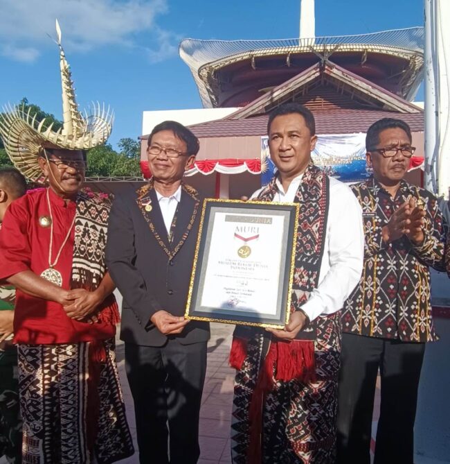 bank ntt rekor muri