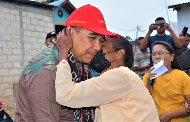 kota kupang bedah rumah