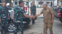 dandim belu dan kaban kesbangpol malaka bersalaman1