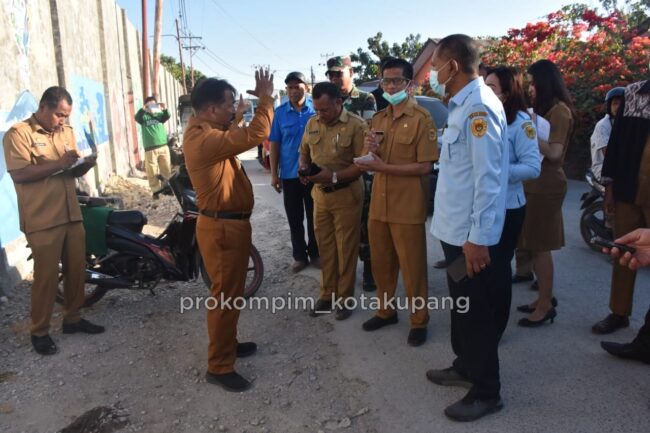 kota kupang pantau pasar