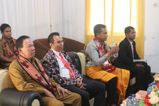 kupang bupati sinode