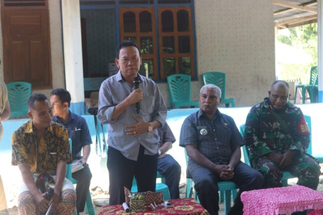 kupang bupati korinus