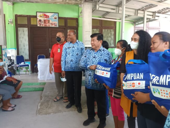 kupang female kits