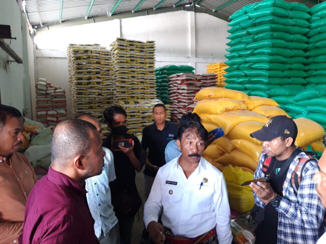 kupang pantau pasar1