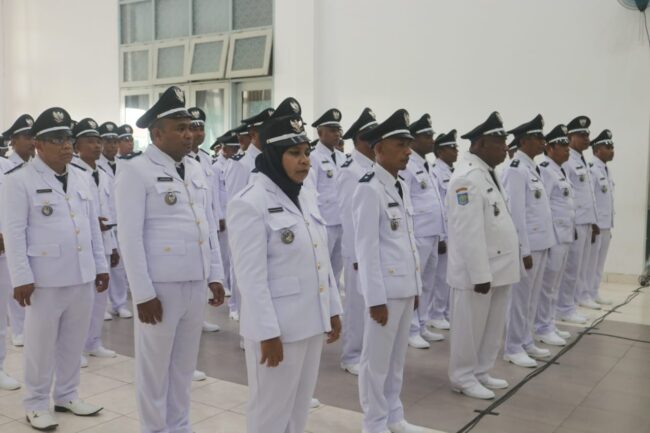 kupang lantik kades