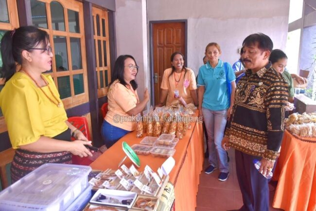 kota kupang gebyar gmit