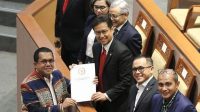 golkar uu kesehatan 1