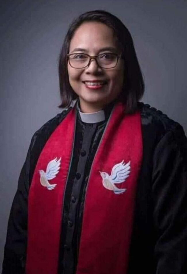 Pdt Marlin Lomi GKS 1