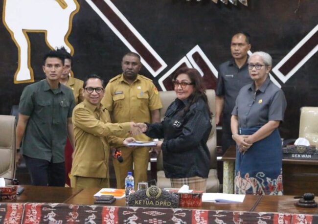 gubernur rups bank ntt