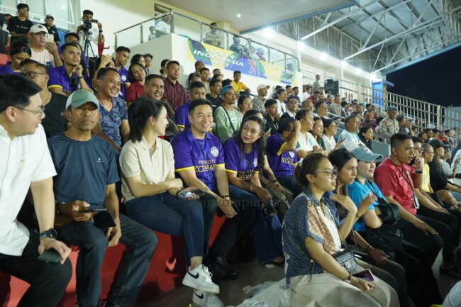 wali kota nonton bola