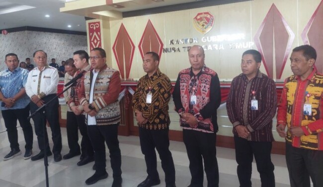 d352850b520a48744296c96a1bbe775117bd0e1c058d7bb791f3e3bf4a08a05e.0