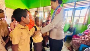 Kapolres TTU Serap Aspirasi Warga Lewat Jumat Curhat dan Salurkan Bantuan Sosial 1 IMG 20260223 WA0010