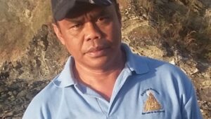 Frater SVD Gelar Konser Musik Animasi Panggilan dan Cari Dana 1 yosep keladu